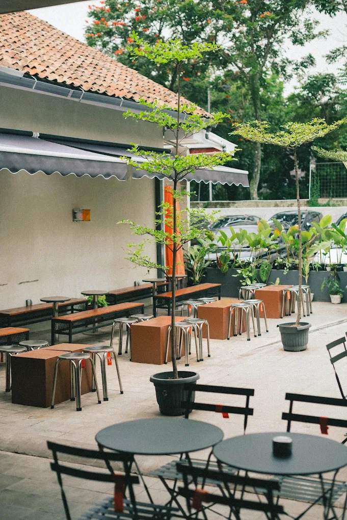 YESS Coffee & Eatery